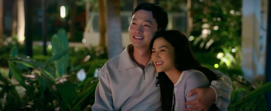 'Cầu vồng ở phía chân trời' tập mới nhất: Yêu nhau bí mật, Oanh - Tuấn vẫn bị lộ bởi hai 'thám tử'- Ảnh 3.