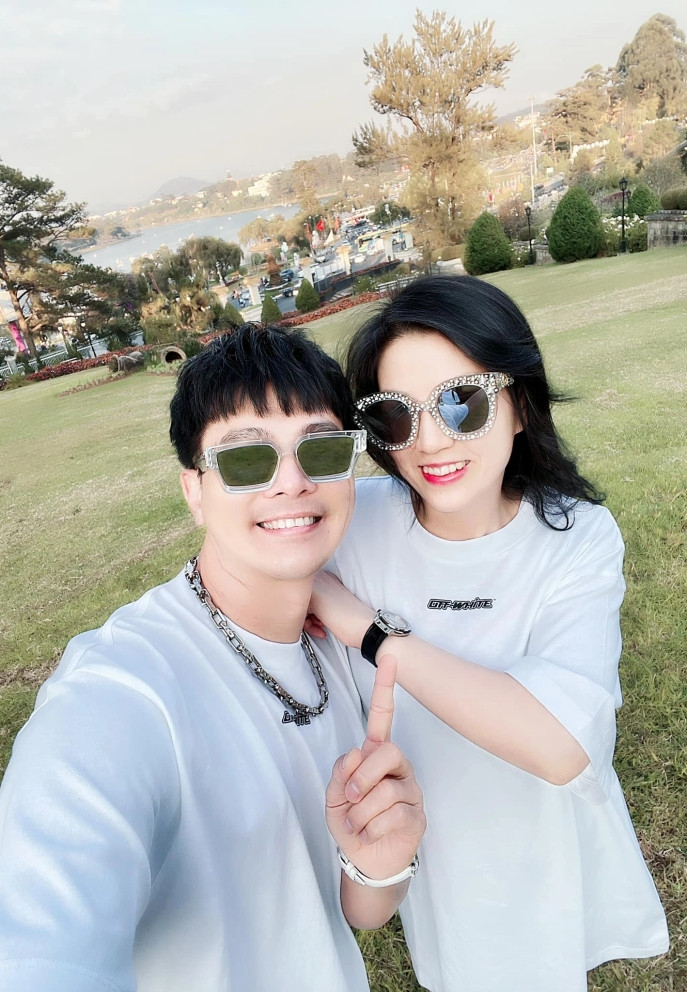'Chàng lãng tử miền Tây' tiết lộ tài sản sau 30 năm ca hát và bà xã kín tiếng - Ảnh 5.