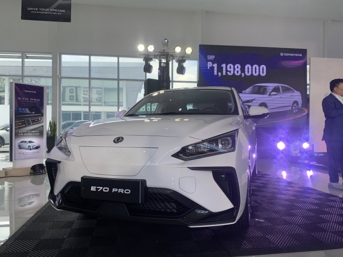 Xe sedan hạng C điện giá 480 triệu đồng đẹp long lanh rẻ ngang xe hạng B Toyota Vios liệu có thay thế Mazda 3, Kia K3 khi ra mắt ở Philippines?- Ảnh 5.