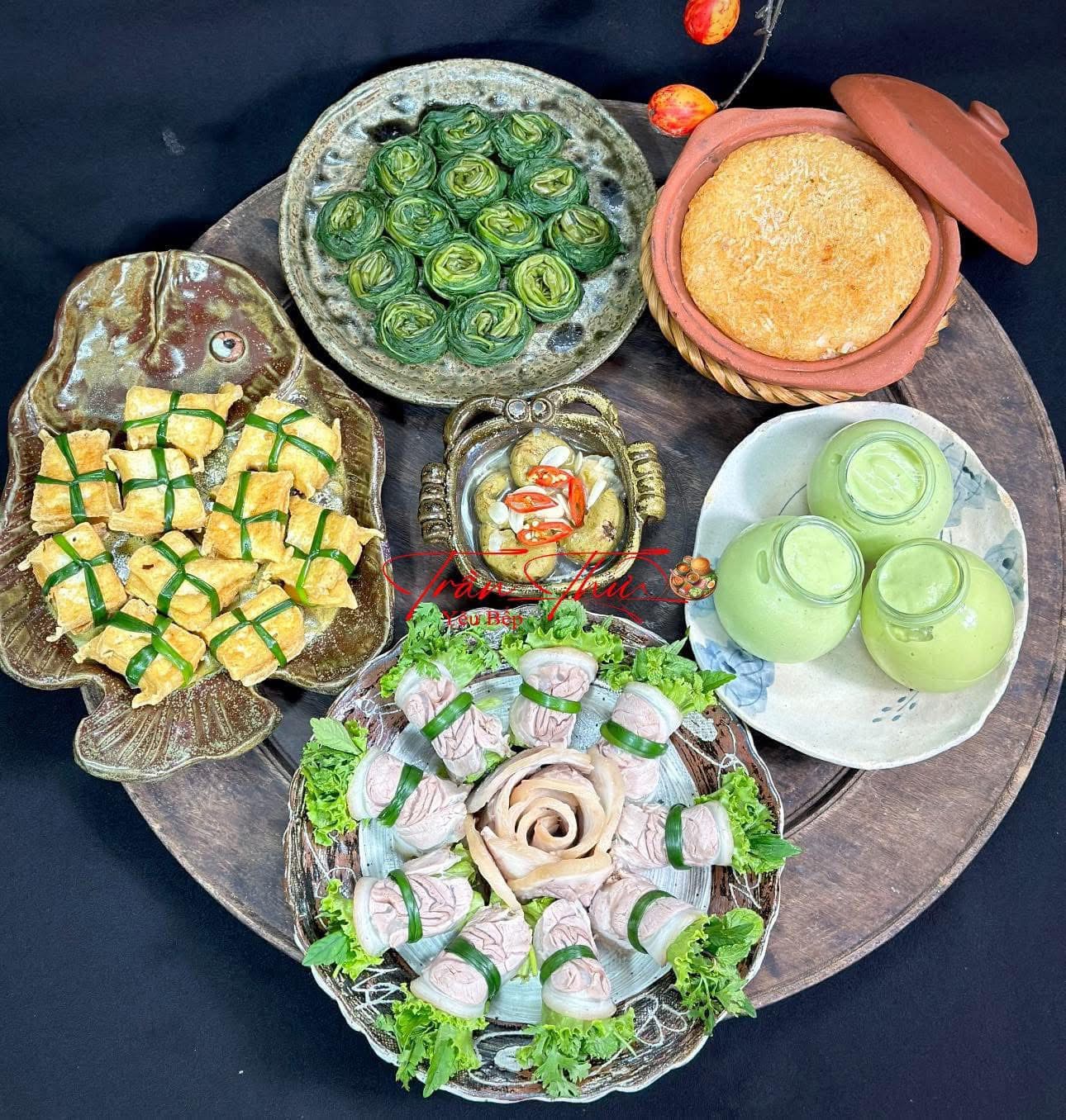 Pratos deliciosos para a família: 18 bandejas de refeições cheias de amor e carinho todos os dias - Foto 1. Món ăn ngon cho gia đình - hương vị yêu thương từ mâm cơm ấm áp mỗi ngày - Ảnh 1.