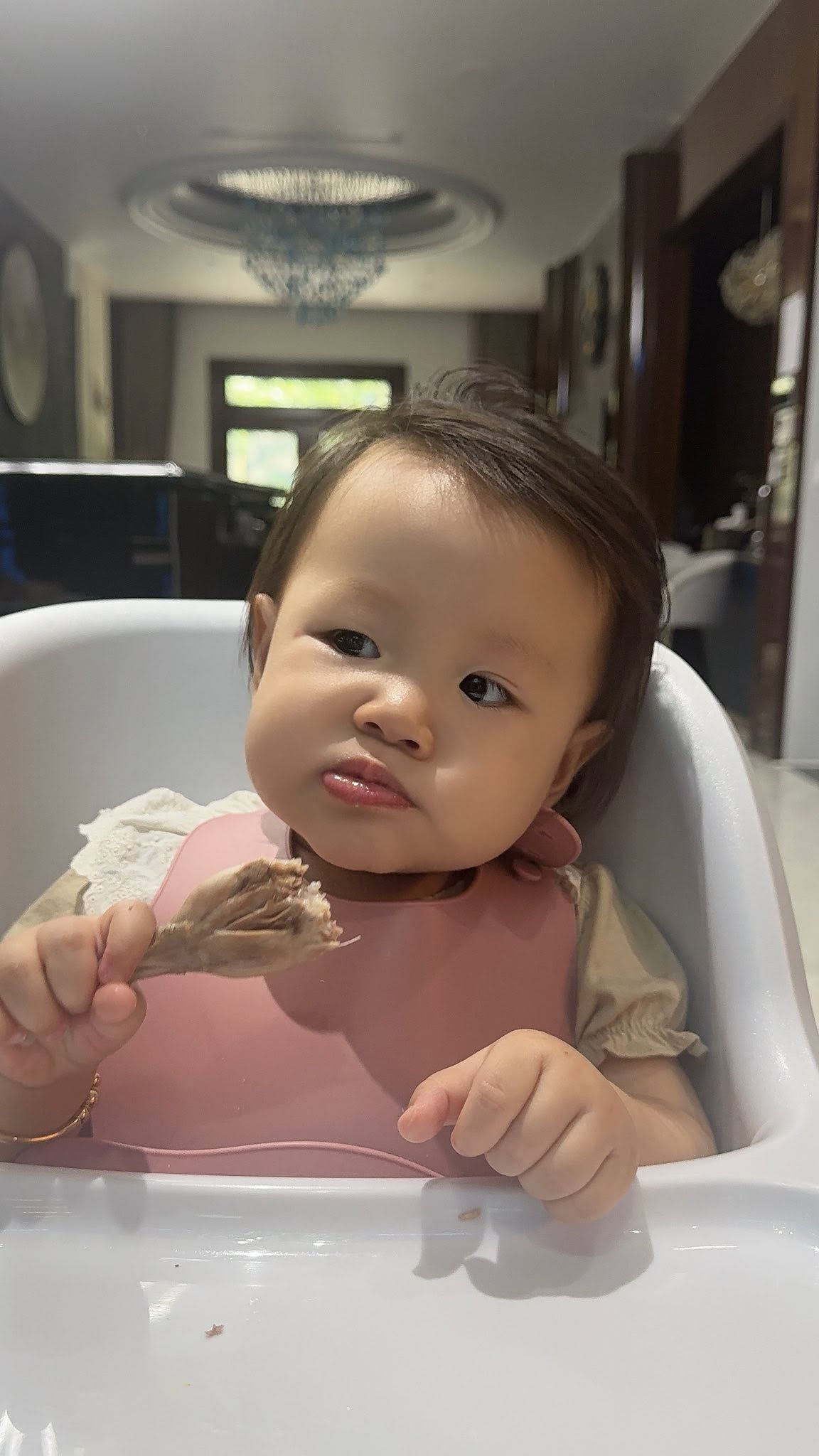 Con gái Phương Oanh - Shark Bình khoe nét hóm hỉnh khiến dân mạng phát sốt- Ảnh 3.