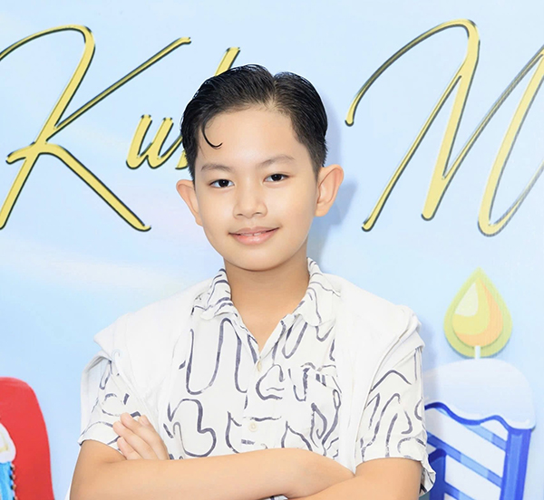 Con trai Khánh Thi vừa tròn 10 tuổi đã là nhân tài dance sport, theo bố mẹ thi đấu khắp thế giới - Ảnh 7. Con trai Khánh Thi vừa tròn 10 tuổi đã là nhân tài dance sport, theo bố mẹ thi đấu khắp thế giới - Ảnh 7.
