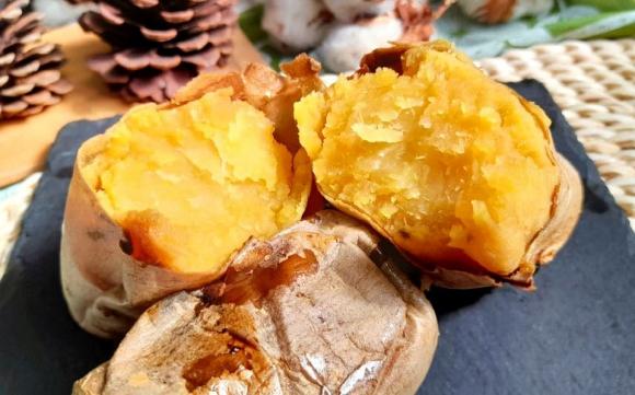 Đừng chỉ biết nướng hoặc hấp khoai lang! Người sành ăn mách mẹo ăn khoai vừa ngon, hấp thụ dưỡng chất mà lại giúp giảm cân- Ảnh 1. Đừng chỉ biết nướng hoặc hấp khoai lang! Người sành ăn mách mẹo ăn khoai vừa ngon, hấp thụ dưỡng chất mà lại giúp giảm cân- Ảnh 1.