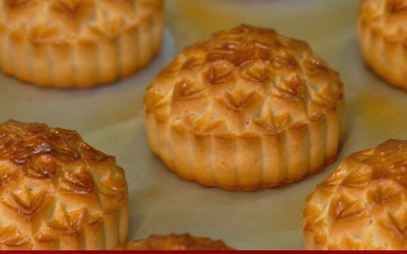 Bánh trung thu mở bán sớm 3 tháng