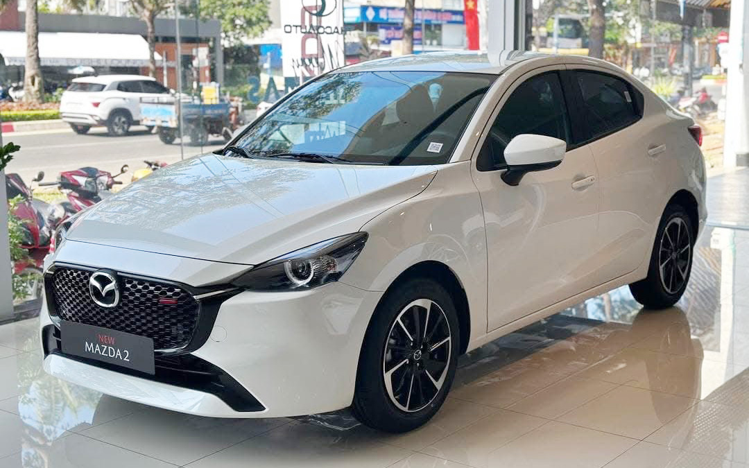 Xe sedan hạng B giảm giá mạnh chỉ hơn 300 triệu đồng, Mazda2, Mitsubishi Attrage rẻ chỉ ngang Kia Morning, Hyundai Grand i10- Ảnh 2. Xe sedan hạng B giảm giá mạnh chỉ hơn 300 triệu đồng, Mazda2, Mitsubishi Attrage rẻ chỉ ngang Kia Morning, Hyundai Grand i10- Ảnh 2.