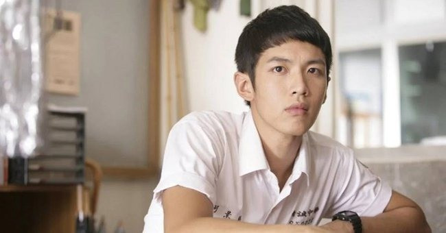 Hào quang tan biến khi nghệ sĩ gieo mình vào vũng lầy ma túy - Ảnh 2. Hào quang tan biến khi nghệ sĩ gieo mình vào vũng lầy ma túy - Ảnh 2.