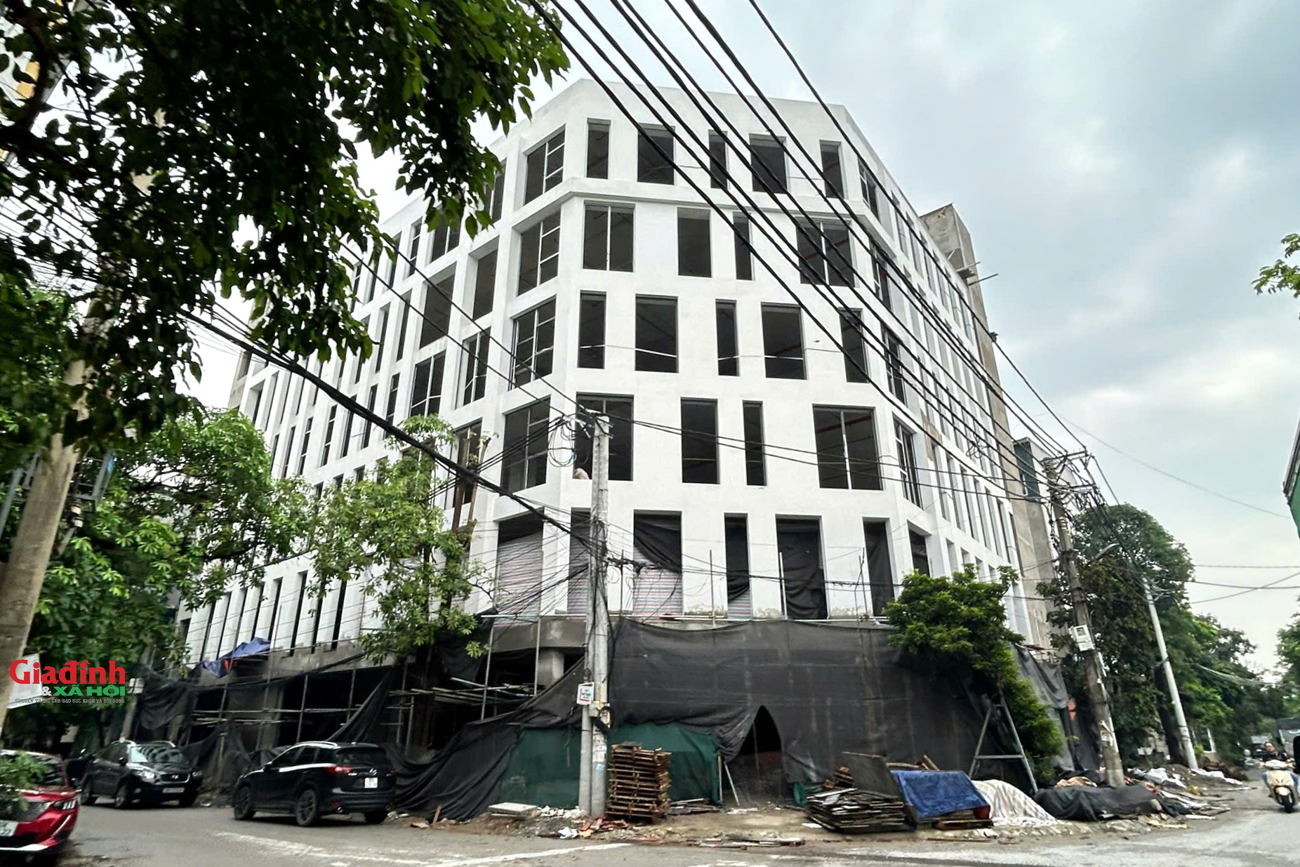 Hà Nội: Biệt thự, nhà cao tầng 'mọc' trái phép trong cụm công nghiệp làng nghề- Ảnh 10. Hà Nội: Biệt thự, nhà cao tầng 'mọc' trái phép trong cụm công nghiệp làng nghề- Ảnh 10.