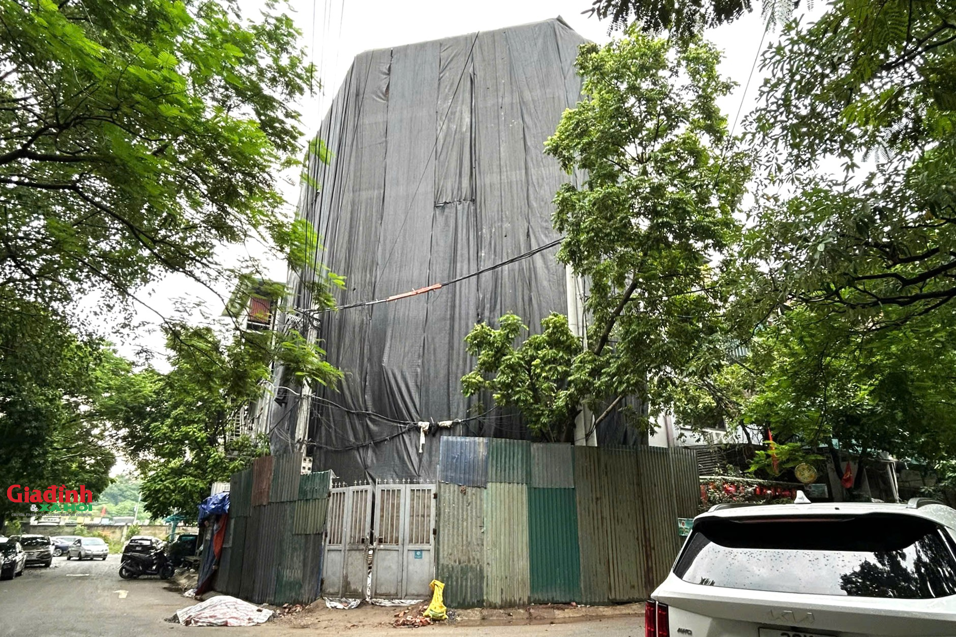 Hà Nội: Biệt thự, nhà cao tầng 'mọc' trái phép trong cụm công nghiệp làng nghề- Ảnh 12. Hà Nội: Biệt thự, nhà cao tầng 'mọc' trái phép trong cụm công nghiệp làng nghề- Ảnh 12.