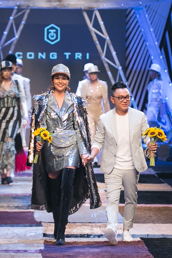 Ngắm Thanh Hằng trong bộ cánh của Nguyễn Công Trí – NTK đang gây xôn xao dư luận
- Ảnh 3.