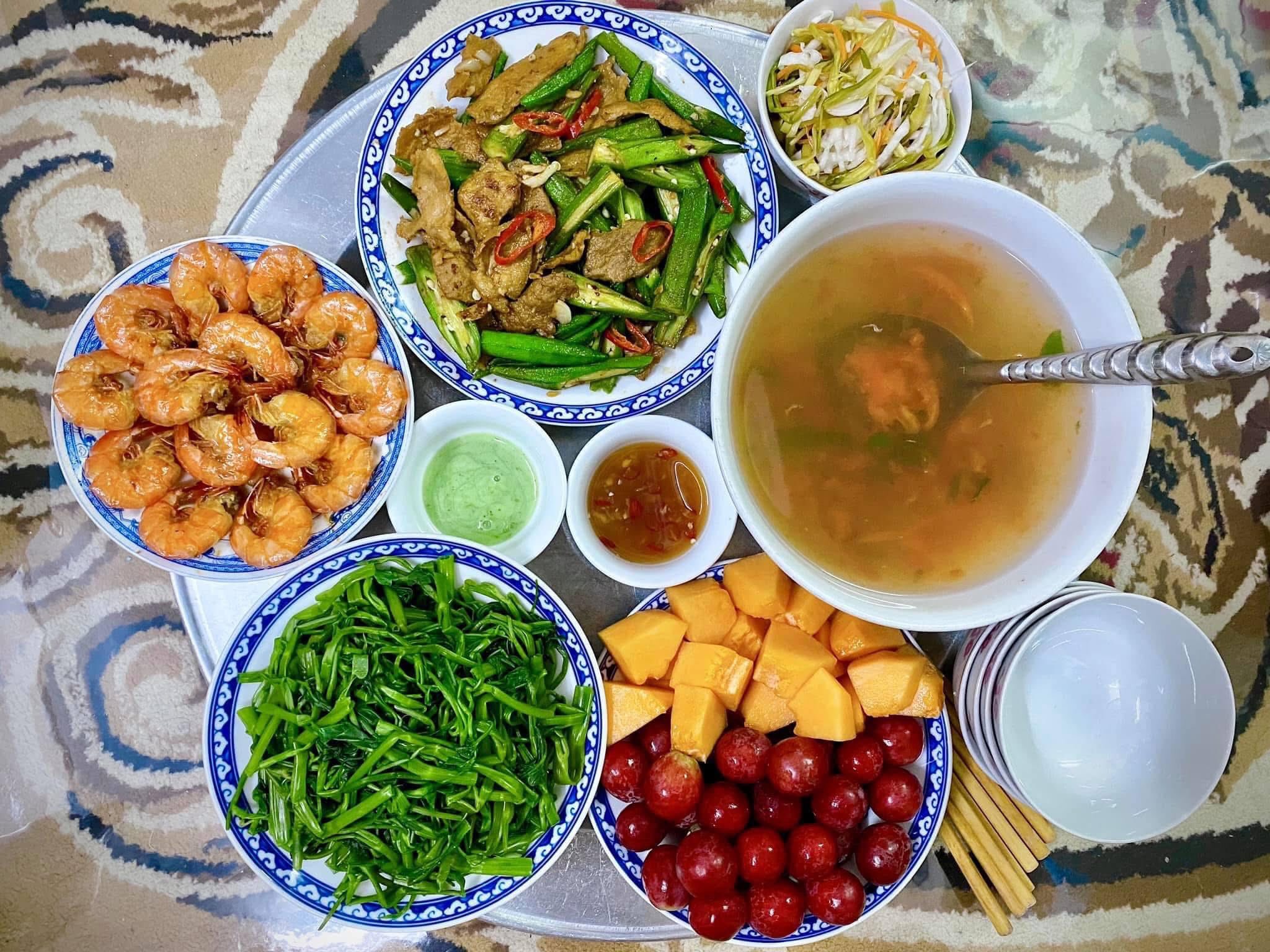 Không phải cứ ra ăn hàng là xịn, mâm cơm nhà thời 4.0 mới là lựa chọn được săn đón nhất hè này- Ảnh 26. Không phải cứ ra ăn hàng là xịn, mâm cơm nhà thời 4.0 mới là lựa chọn được săn đón nhất hè này- Ảnh 26.