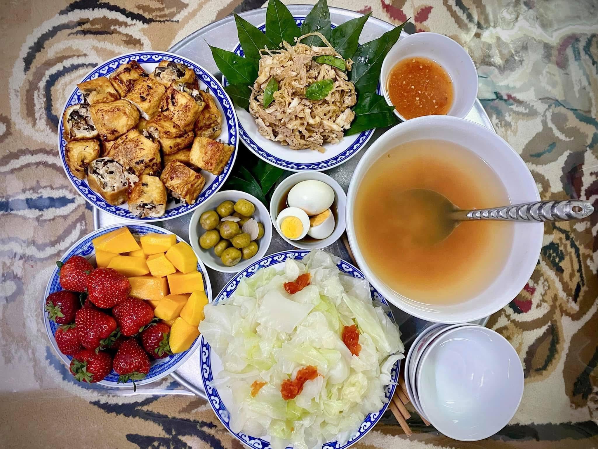 Không phải cứ ra ăn hàng là xịn, mâm cơm nhà thời 4.0 mới là lựa chọn được săn đón nhất hè này- Ảnh 23. Không phải cứ ra ăn hàng là xịn, mâm cơm nhà thời 4.0 mới là lựa chọn được săn đón nhất hè này- Ảnh 23.