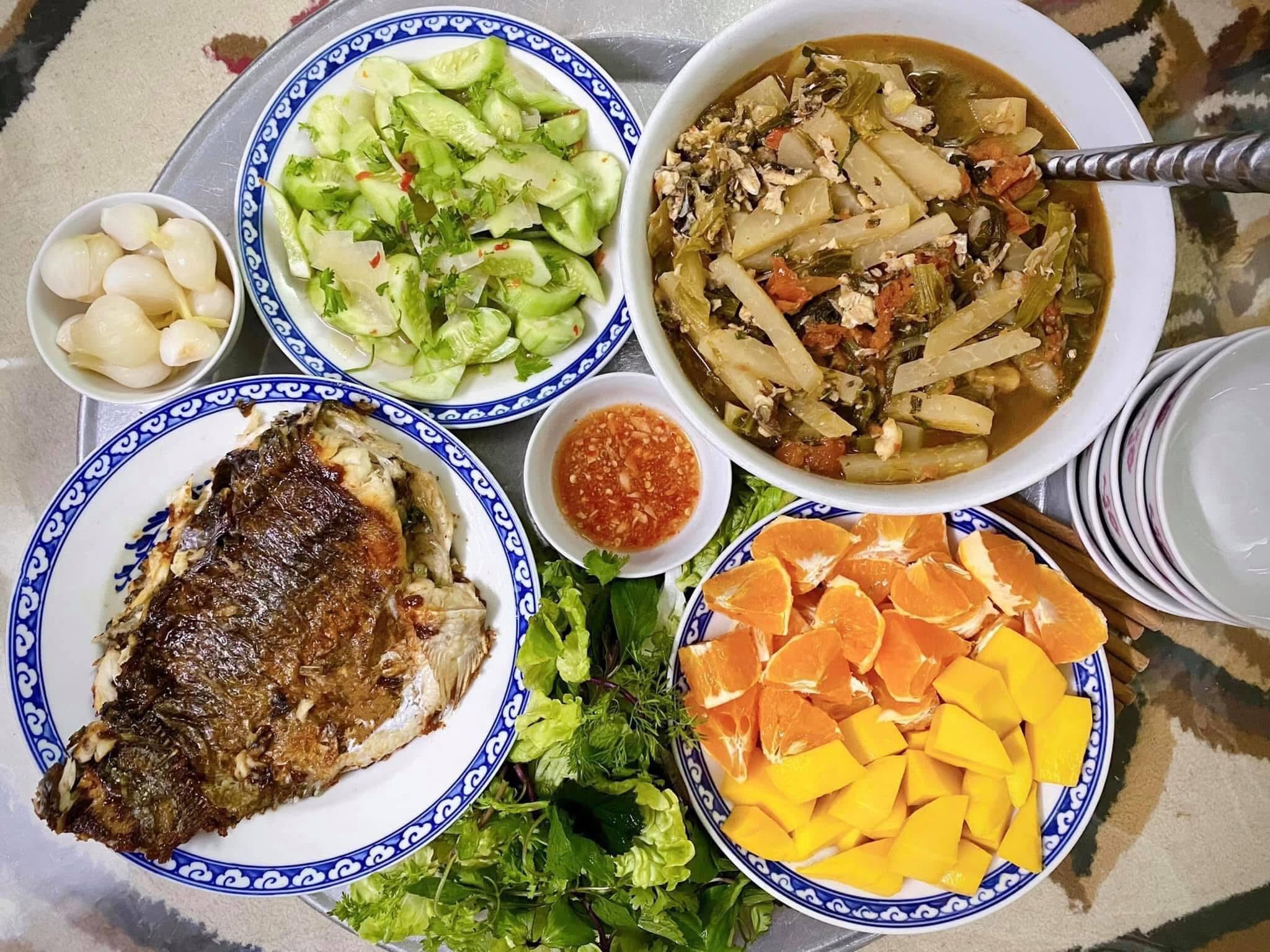 Không phải cứ ra ăn hàng là xịn, mâm cơm nhà thời 4.0 mới là lựa chọn được săn đón nhất hè này- Ảnh 22. Không phải cứ ra ăn hàng là xịn, mâm cơm nhà thời 4.0 mới là lựa chọn được săn đón nhất hè này- Ảnh 22.