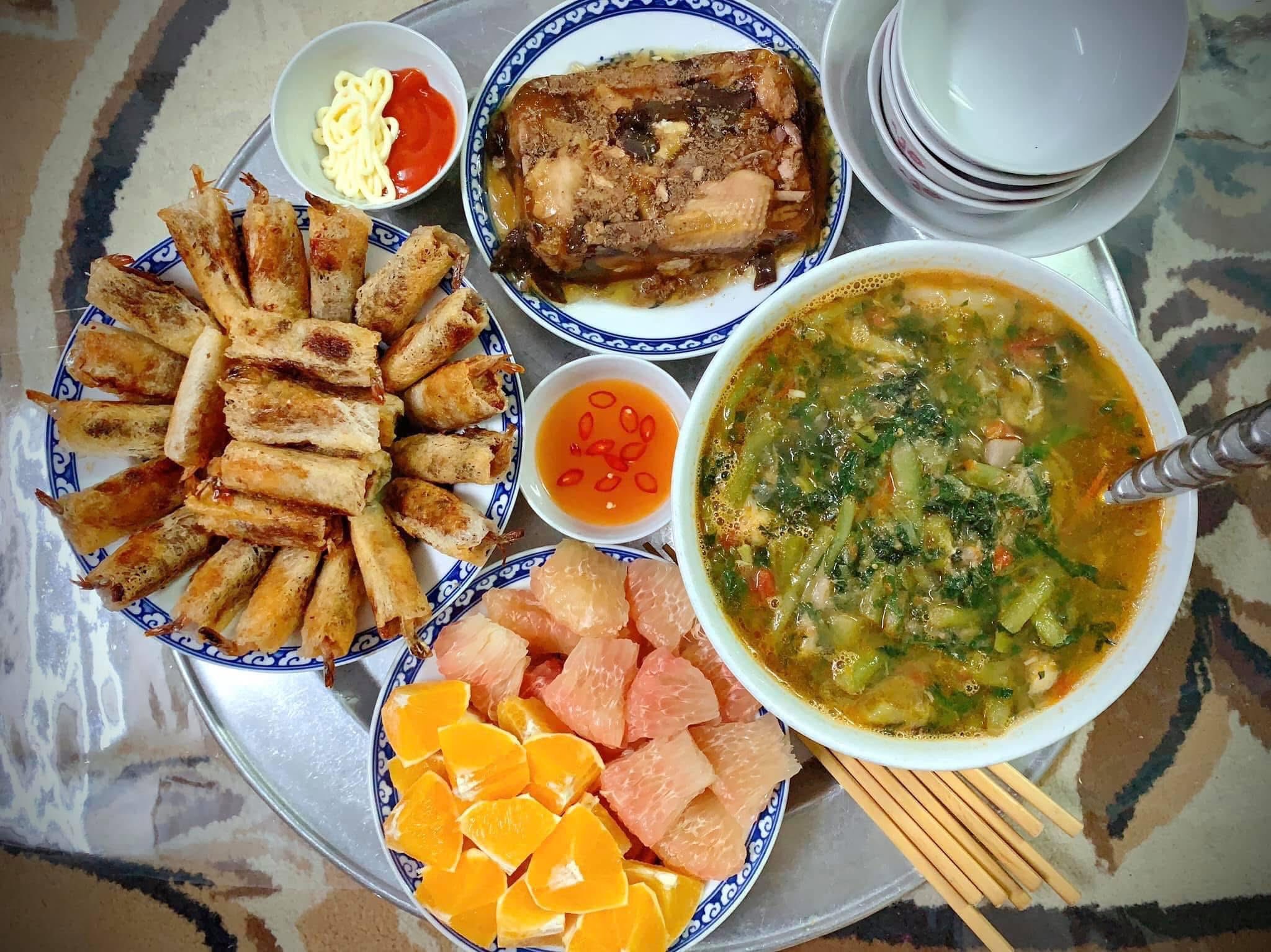 Không phải cứ ra ăn hàng là xịn, mâm cơm nhà thời 4.0 mới là lựa chọn được săn đón nhất hè này- Ảnh 5. Không phải cứ ra ăn hàng là xịn, mâm cơm nhà thời 4.0 mới là lựa chọn được săn đón nhất hè này- Ảnh 5.