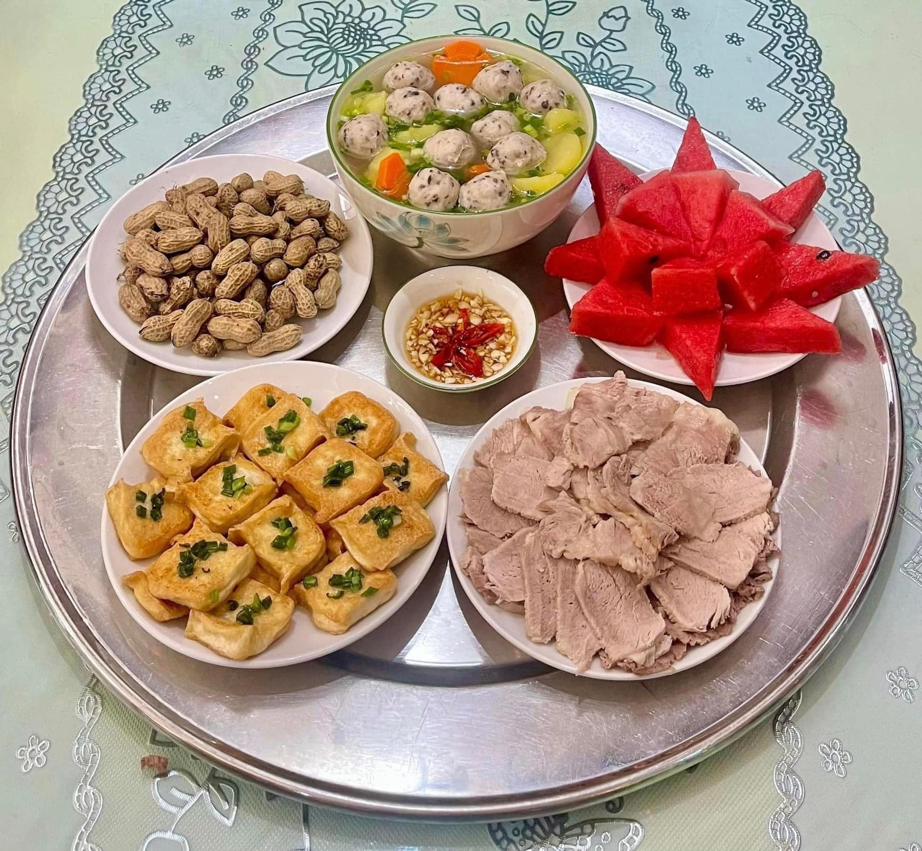 Không phải cứ ra ăn hàng là xịn, mâm cơm nhà thời 4.0 mới là lựa chọn được săn đón nhất hè này- Ảnh 28. Không phải cứ ra ăn hàng là xịn, mâm cơm nhà thời 4.0 mới là lựa chọn được săn đón nhất hè này- Ảnh 28.