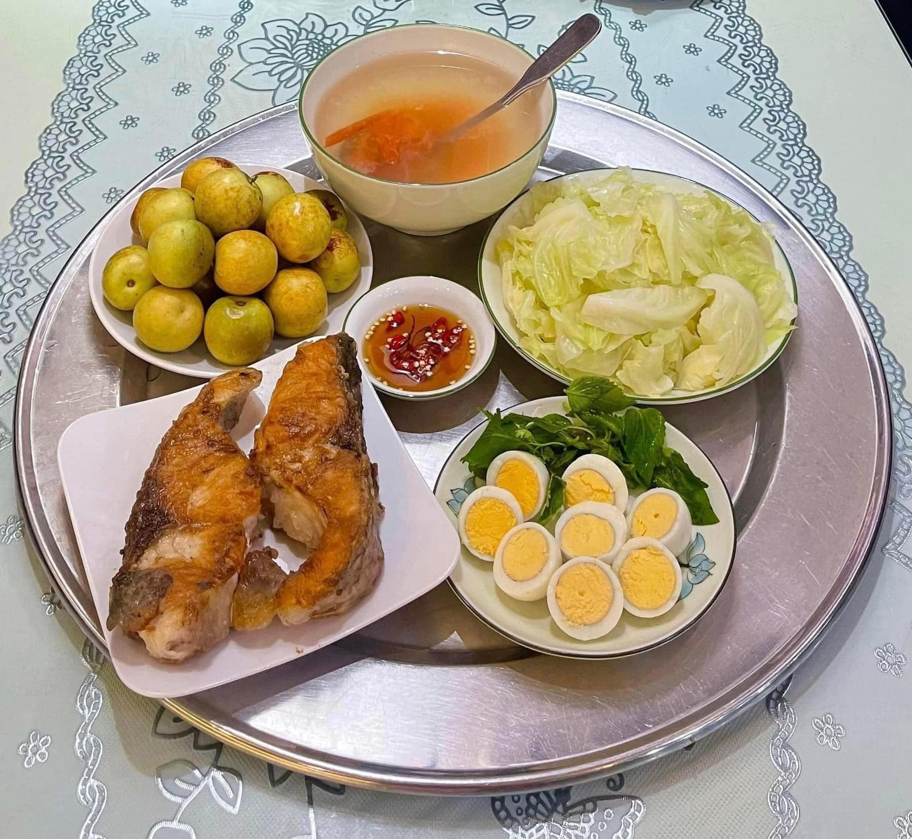 Không phải cứ ra ăn hàng là xịn, mâm cơm nhà thời 4.0 mới là lựa chọn được săn đón nhất hè này- Ảnh 34. Không phải cứ ra ăn hàng là xịn, mâm cơm nhà thời 4.0 mới là lựa chọn được săn đón nhất hè này- Ảnh 34.