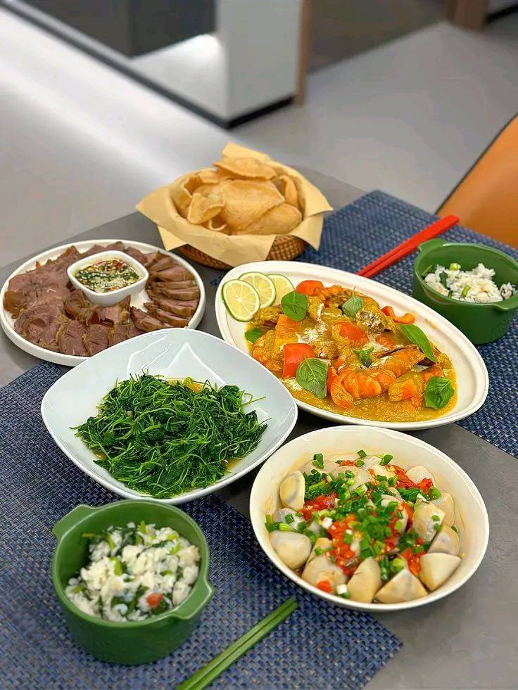 Không phải cứ ra ăn hàng là xịn, mâm cơm nhà thời 4.0 mới là lựa chọn được săn đón nhất hè này- Ảnh 40. Không phải cứ ra ăn hàng là xịn, mâm cơm nhà thời 4.0 mới là lựa chọn được săn đón nhất hè này- Ảnh 40.