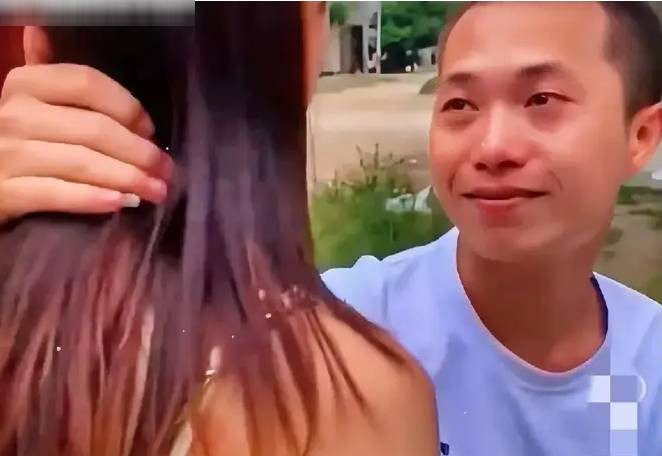 Hơn 1 tỷ đồng tiền sính lễ và lời chia tay đẫm nước mắt của đôi trẻ yêu 2 năm - Ảnh 1. Hơn 1 tỷ đồng tiền sính lễ và lời chia tay đẫm nước mắt của đôi trẻ yêu 2 năm - Ảnh 1.