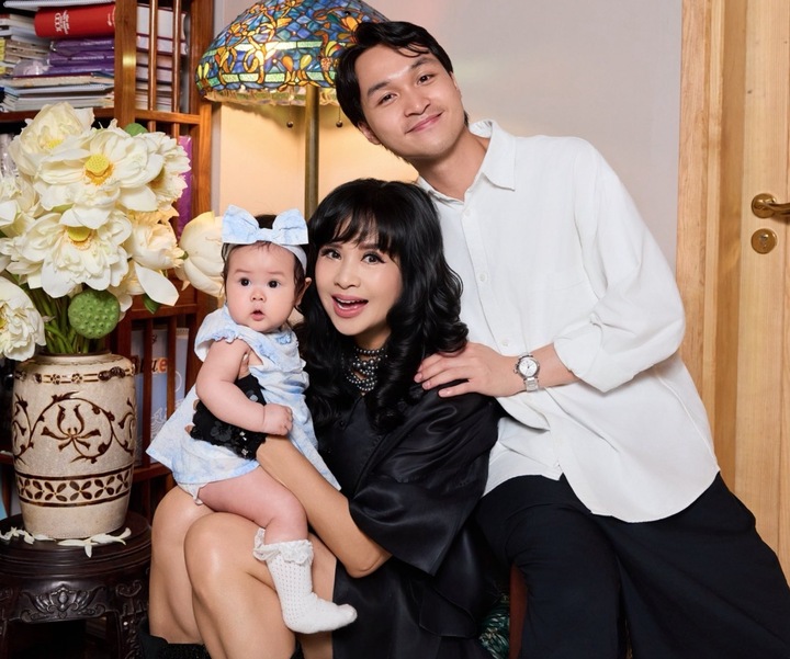 Con trai diva Thanh Lam: Đẹp như tài tử, là thạc sĩ ở tuổi 24 - Ảnh 1. Con trai diva Thanh Lam: Đẹp như tài tử, là thạc sĩ ở tuổi 24 - Ảnh 1.