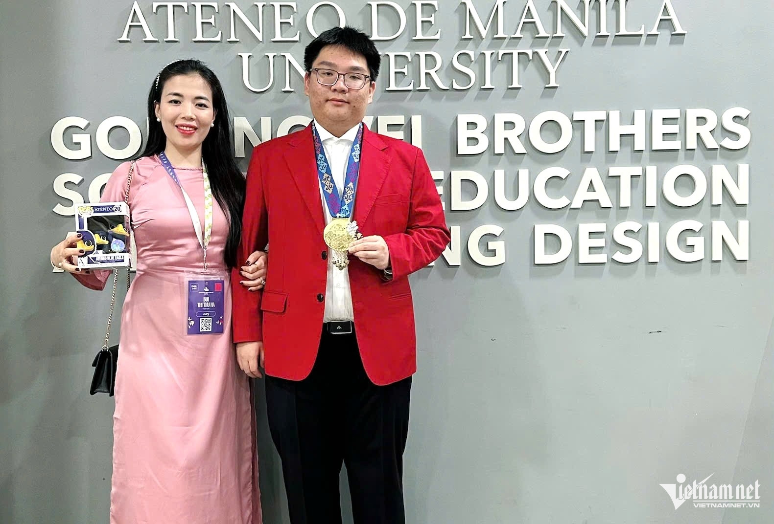 Nam sinh lớp 11 Hà Nội giành Huy chương Vàng Olympic Sinh học quốc tế năm 2025 - Ảnh 2. Nam sinh lớp 11 Hà Nội giành Huy chương Vàng Olympic Sinh học quốc tế năm 2025 - Ảnh 2.