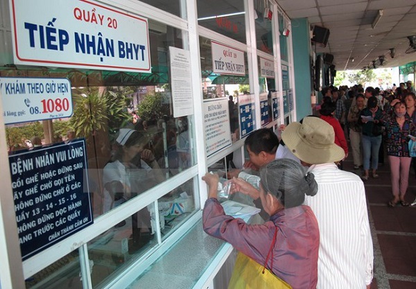 Từ 15/8, sử dụng sai thẻ bảo hiểm y tế có thể bị phạt đến 5 triệu đồng- Ảnh 2.