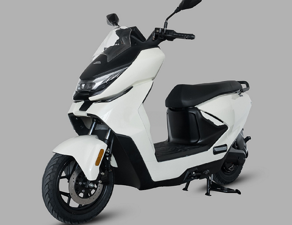 Xe máy điện giá 30 triệu đồng của Honda sánh ngang PCX, Air Blade, rẻ hơn Vision về Việt Nam, thích hợp đi trong đô thị - Ảnh 2. Xe máy điện giá 30 triệu đồng của Honda sánh ngang PCX, Air Blade, rẻ hơn Vision về Việt Nam, thích hợp đi trong đô thị - Ảnh 2.