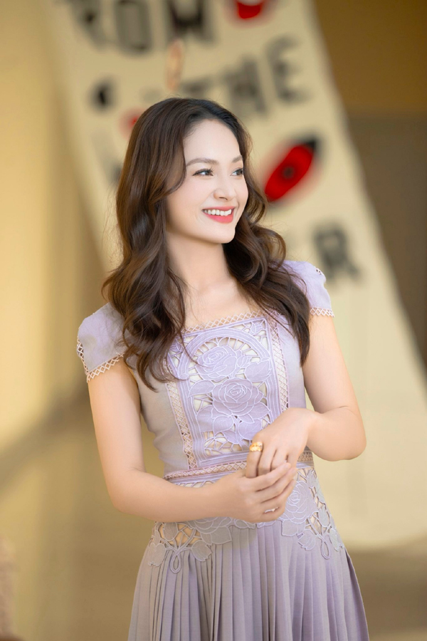 Lan da căng mướt ở tuổi ngoài 40 của diễn viên Lan Phương- Ảnh 3. Lan da căng mướt ở tuổi ngoài 40 của diễn viên Lan Phương- Ảnh 3.
