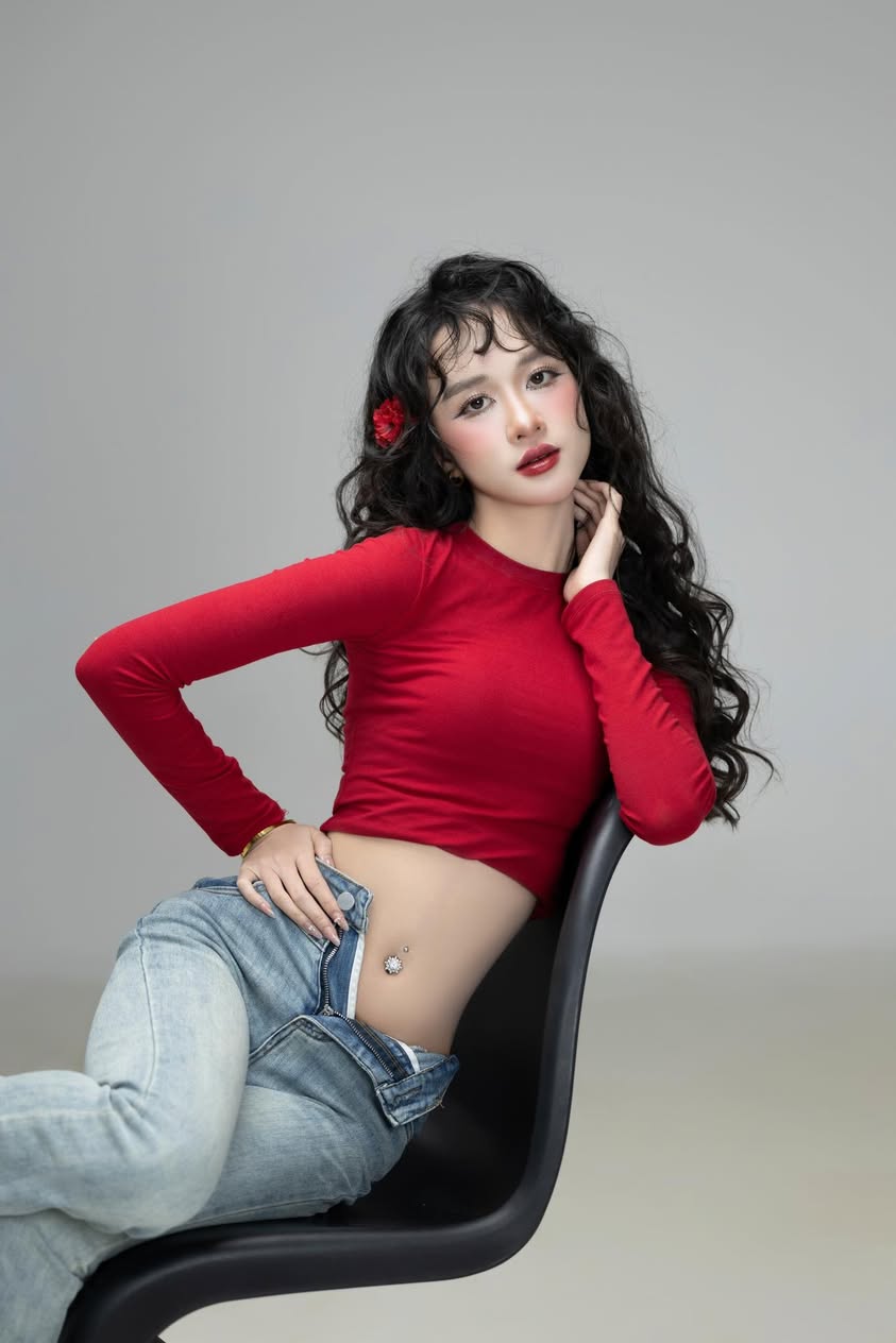 Vóc dáng nhỏ bé của nữ sinh quê Phú Thọ vừa thi Miss Grand Vietnam- Ảnh 7.
