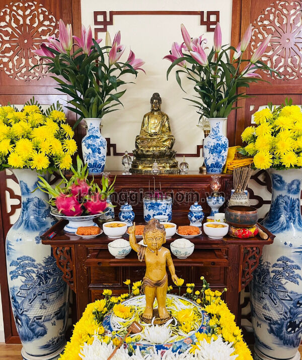 Những loại hoa nên cắm trên bàn thờ mang theo ý nghĩa may mắn khi về nhà mới- Ảnh 4.