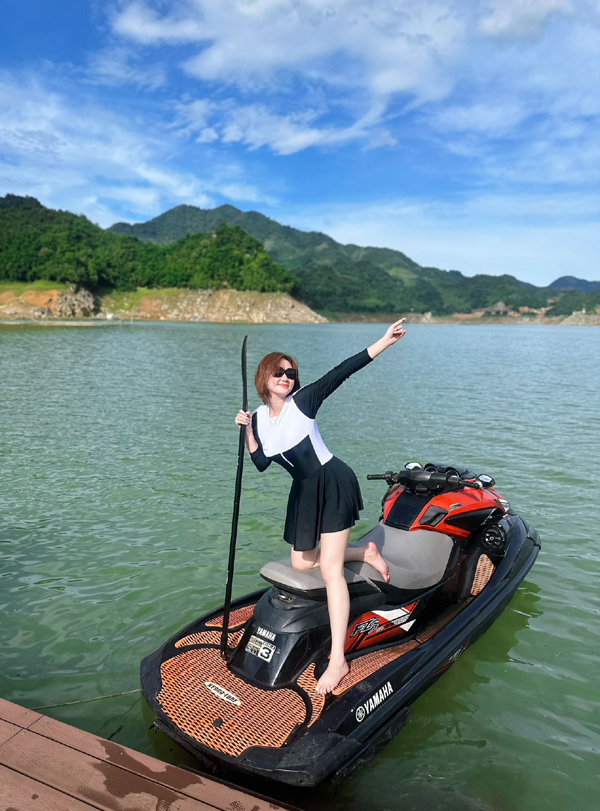 huong-giang-mat-to-2-17516011761261663281937.jpg