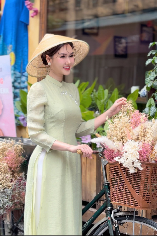 huong-giang-mat-to-7-1751601176281714057146.jpg