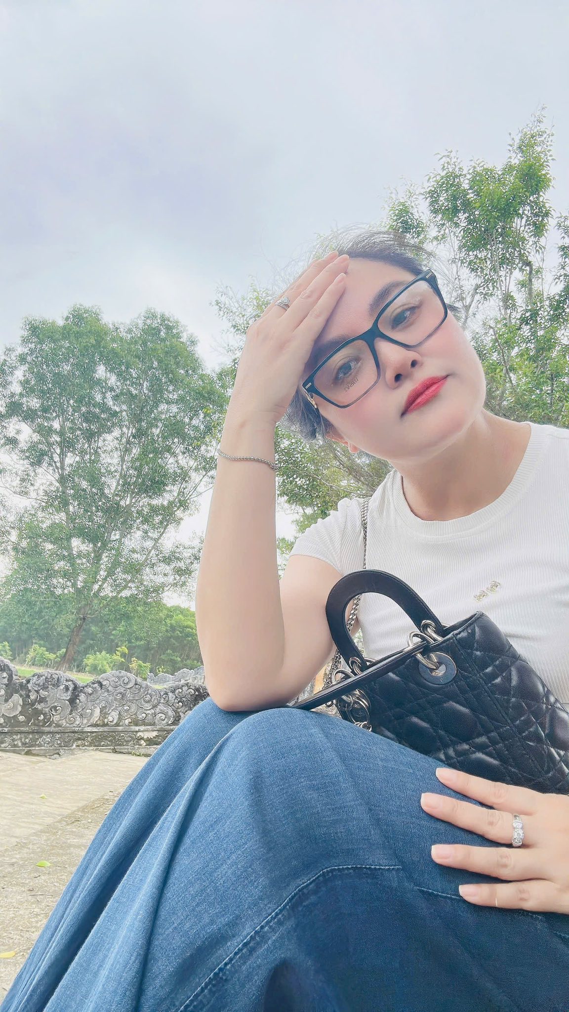 Hoa khôi Hải Phòng - vợ Long Nhật gây sốc với diện mạo trẻ đẹp ở tuổi trung niên- Ảnh 5.