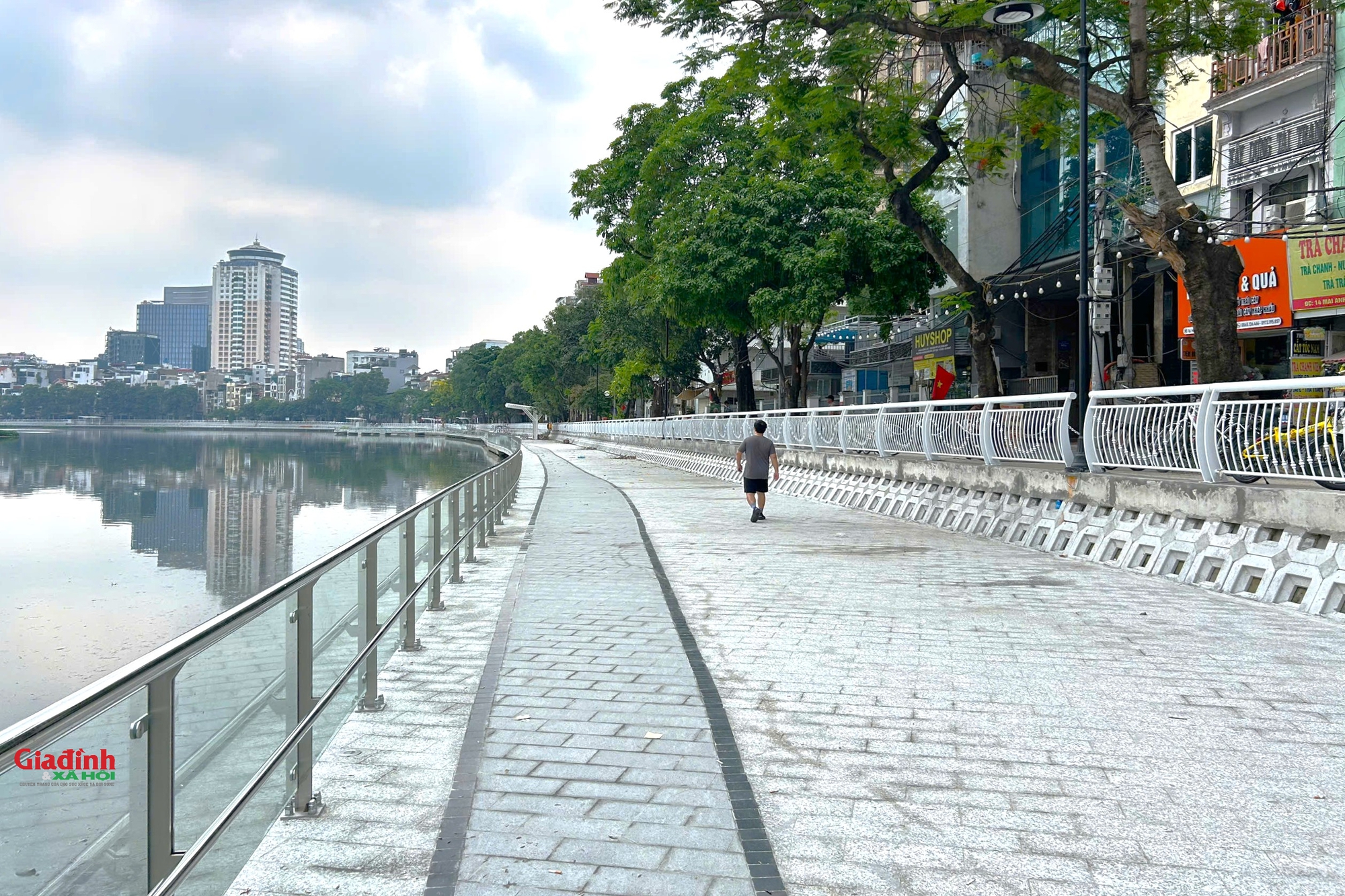 Hiện trạng bán đảo hồ Đống Đa hơn 5.600 m2 chuẩn bị được thu hồi để cải tạo cảnh quan- Ảnh 8. Hiện trạng bán đảo hồ Đống Đa hơn 5.600 m2 chuẩn bị được thu hồi để cải tạo cảnh quan- Ảnh 8.