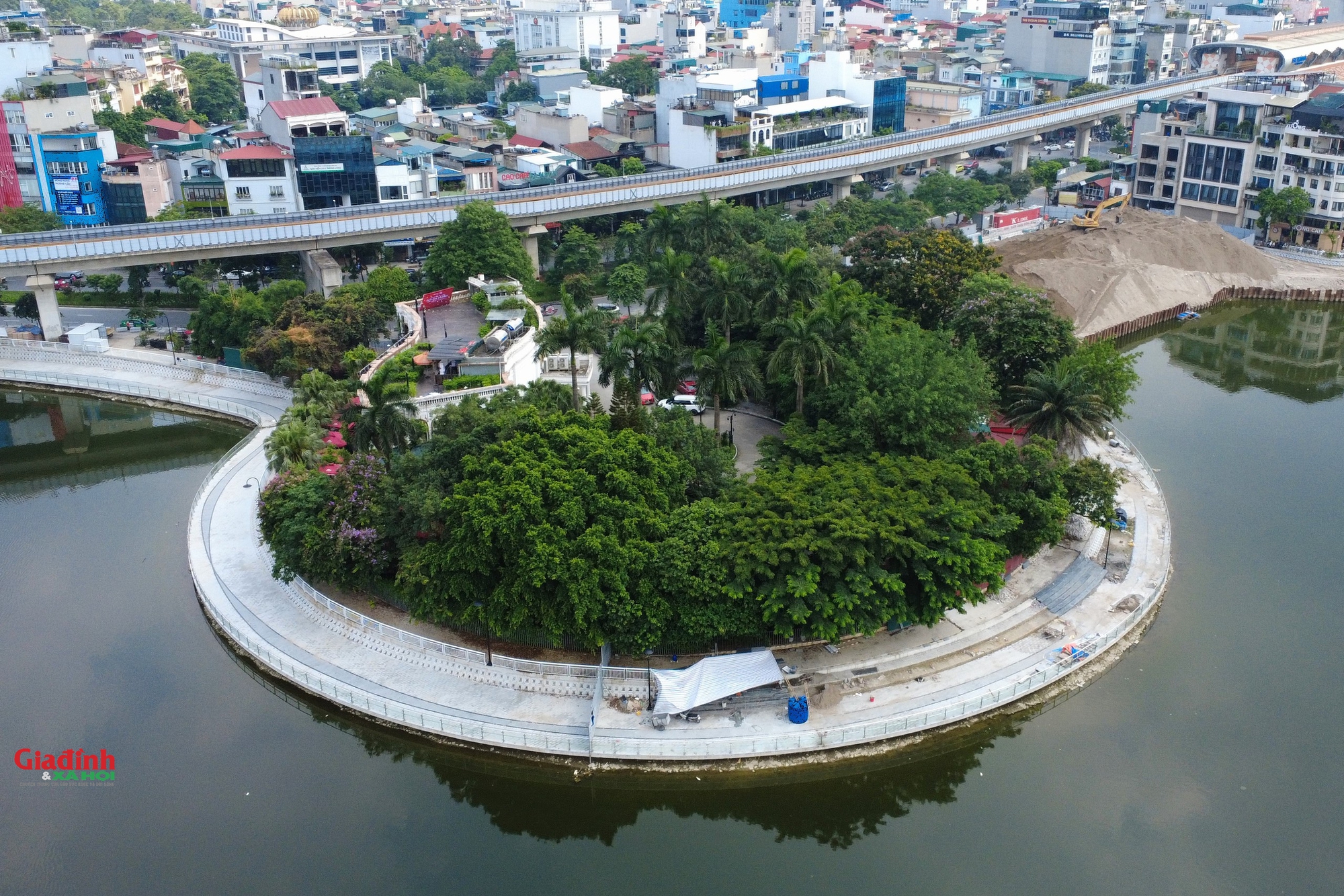 Hiện trạng bán đảo hồ Đống Đa hơn 5.600 m2 chuẩn bị được thu hồi để cải tạo cảnh quan- Ảnh 9. Hiện trạng bán đảo hồ Đống Đa hơn 5.600 m2 chuẩn bị được thu hồi để cải tạo cảnh quan- Ảnh 9.