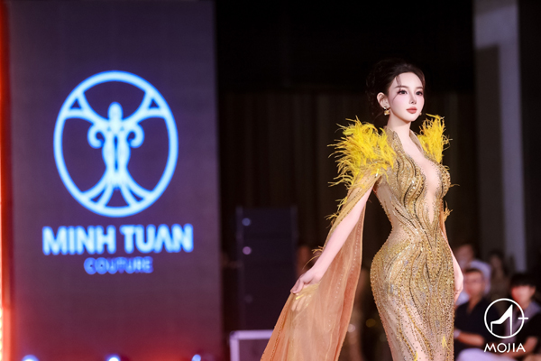 Mrs Asia International 2024 Kiều Vũ: Tôi không cạnh tranh về vẻ ngoài, mà tập trung làm đẹp bằng trí tuệ- Ảnh 6. Mrs Asia International 2024 Kiều Vũ: Tôi không cạnh tranh về vẻ ngoài, mà tập trung làm đẹp bằng trí tuệ- Ảnh 6.