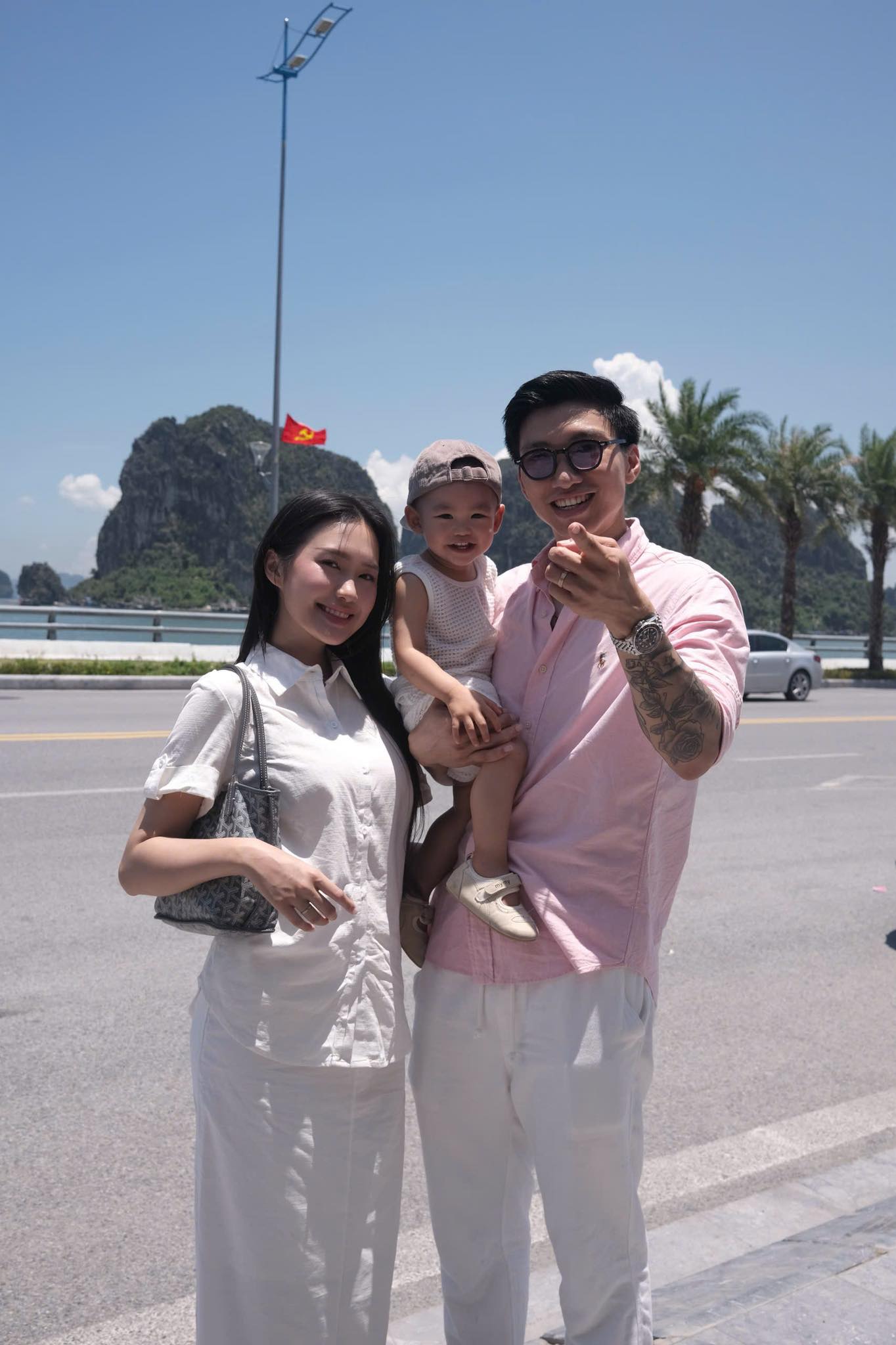 Vợ chồng Đoàn Văn Hậu - Ảnh 5. Vợ chồng Đoàn Văn Hậu - Ảnh 5.