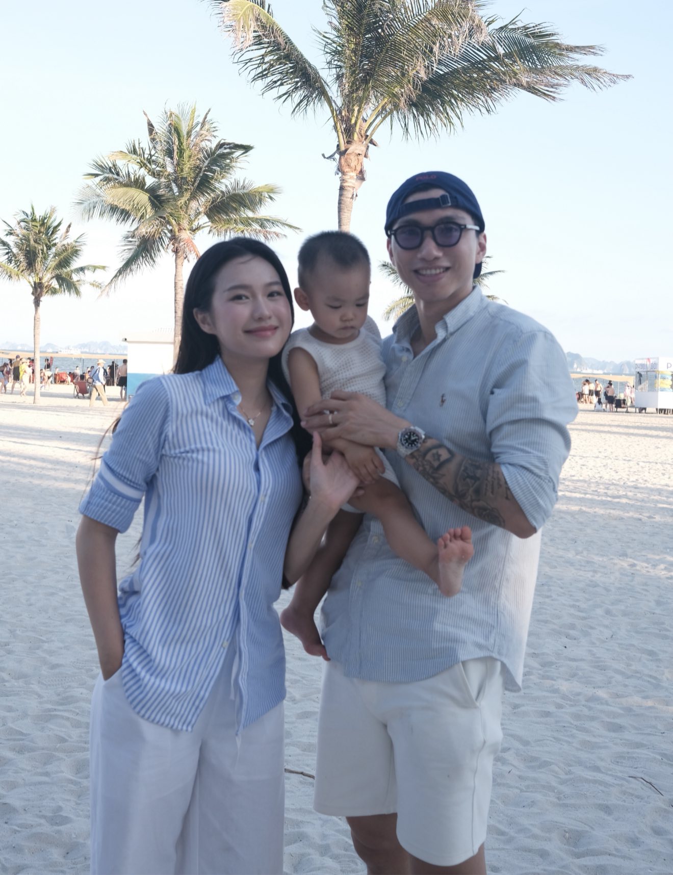 Vợ chồng Đoàn Văn Hậu - Ảnh 4. Vợ chồng Đoàn Văn Hậu - Ảnh 4.