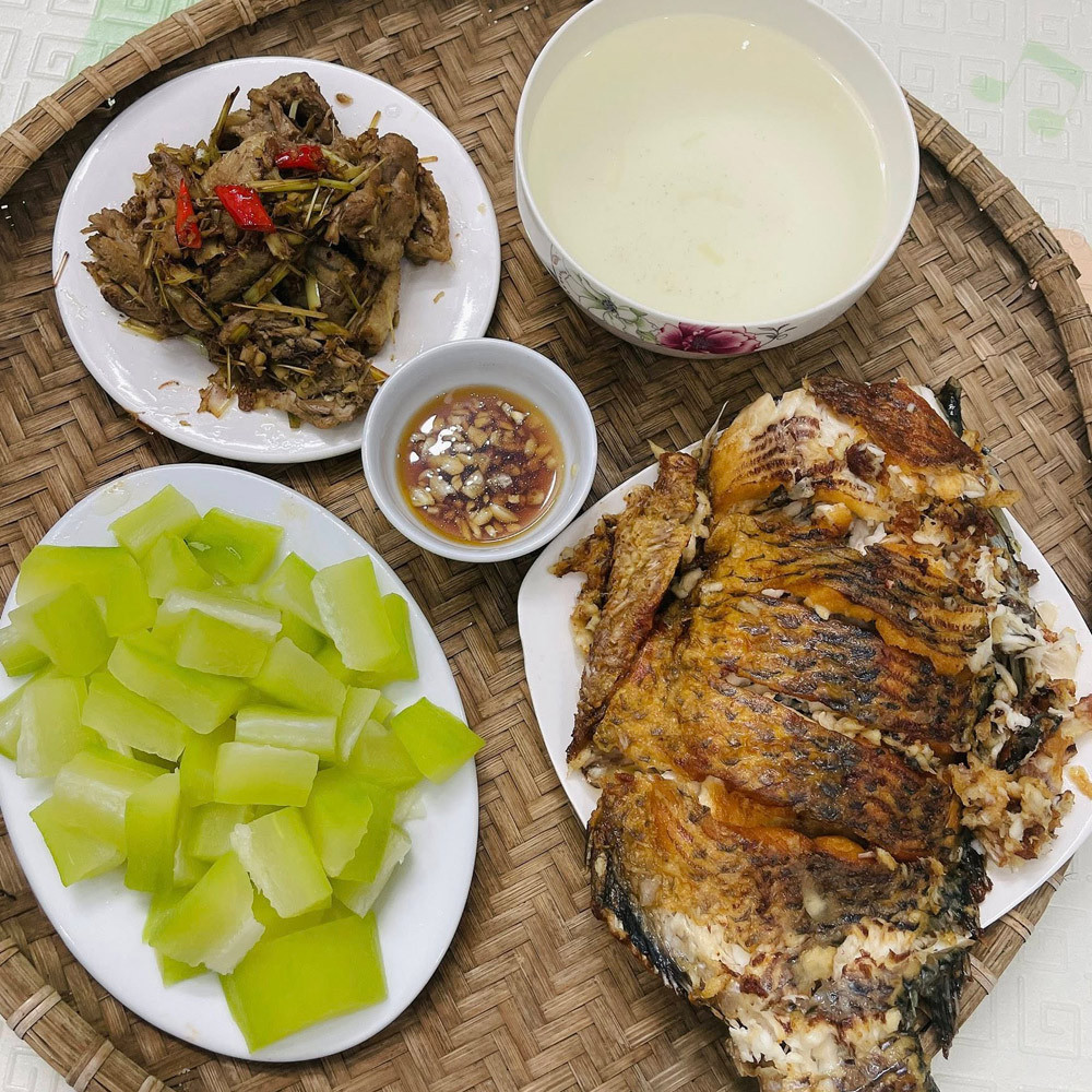 Thương vợ thiệt thòi, chồng hết lòng bù đắp bằng những mâm cơm đầm ấm - Ảnh 7. Thương vợ thiệt thòi, chồng hết lòng bù đắp bằng những mâm cơm đầm ấm - Ảnh 7.