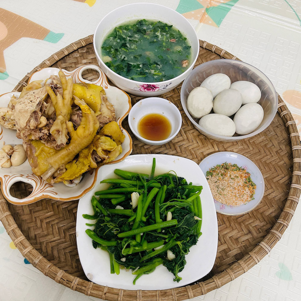 Thương vợ thiệt thòi, chồng hết lòng bù đắp bằng những mâm cơm đầm ấm - Ảnh 8. Thương vợ thiệt thòi, chồng hết lòng bù đắp bằng những mâm cơm đầm ấm - Ảnh 8.