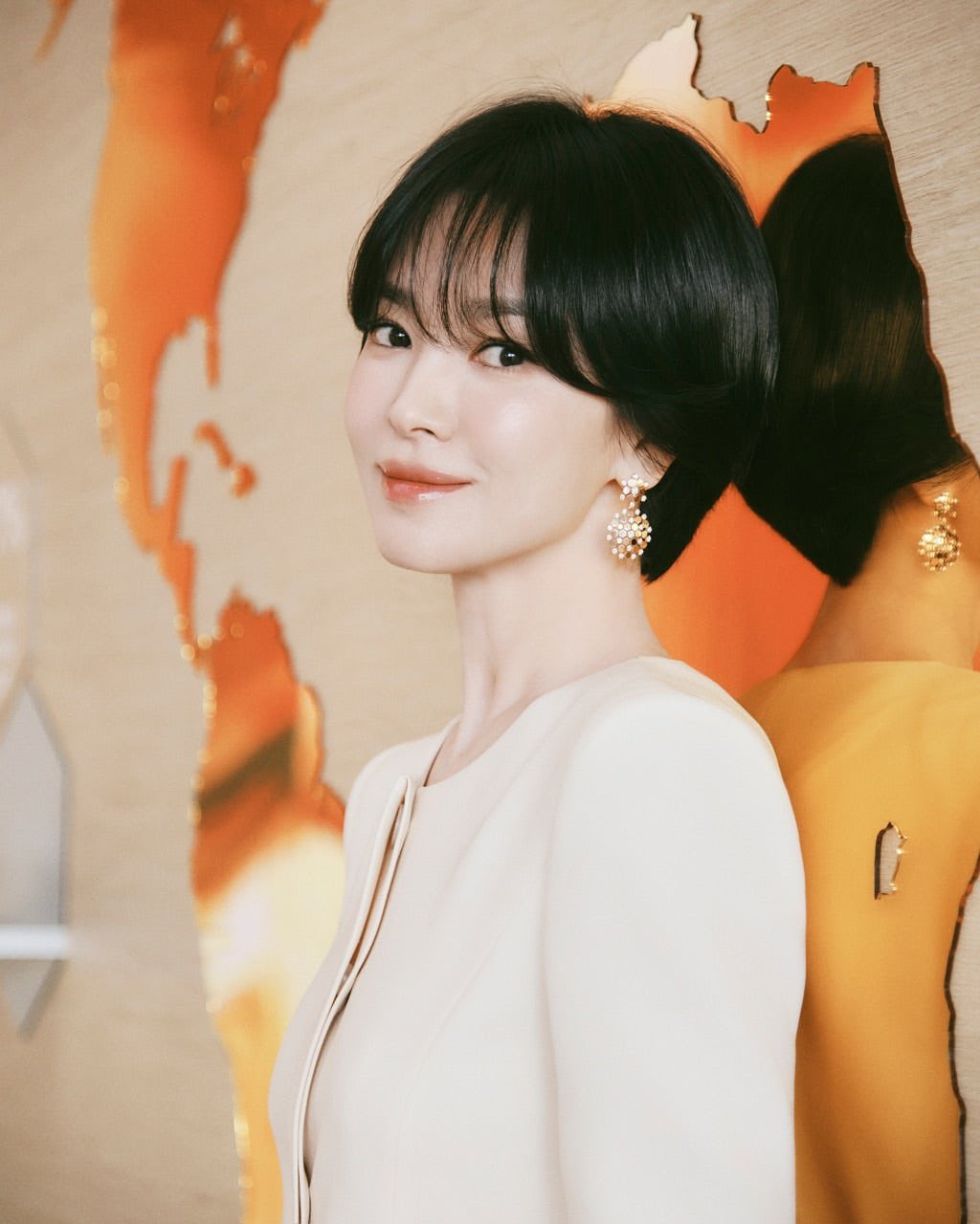 Song Hye Kyo 43 tuổi vẫn là 
