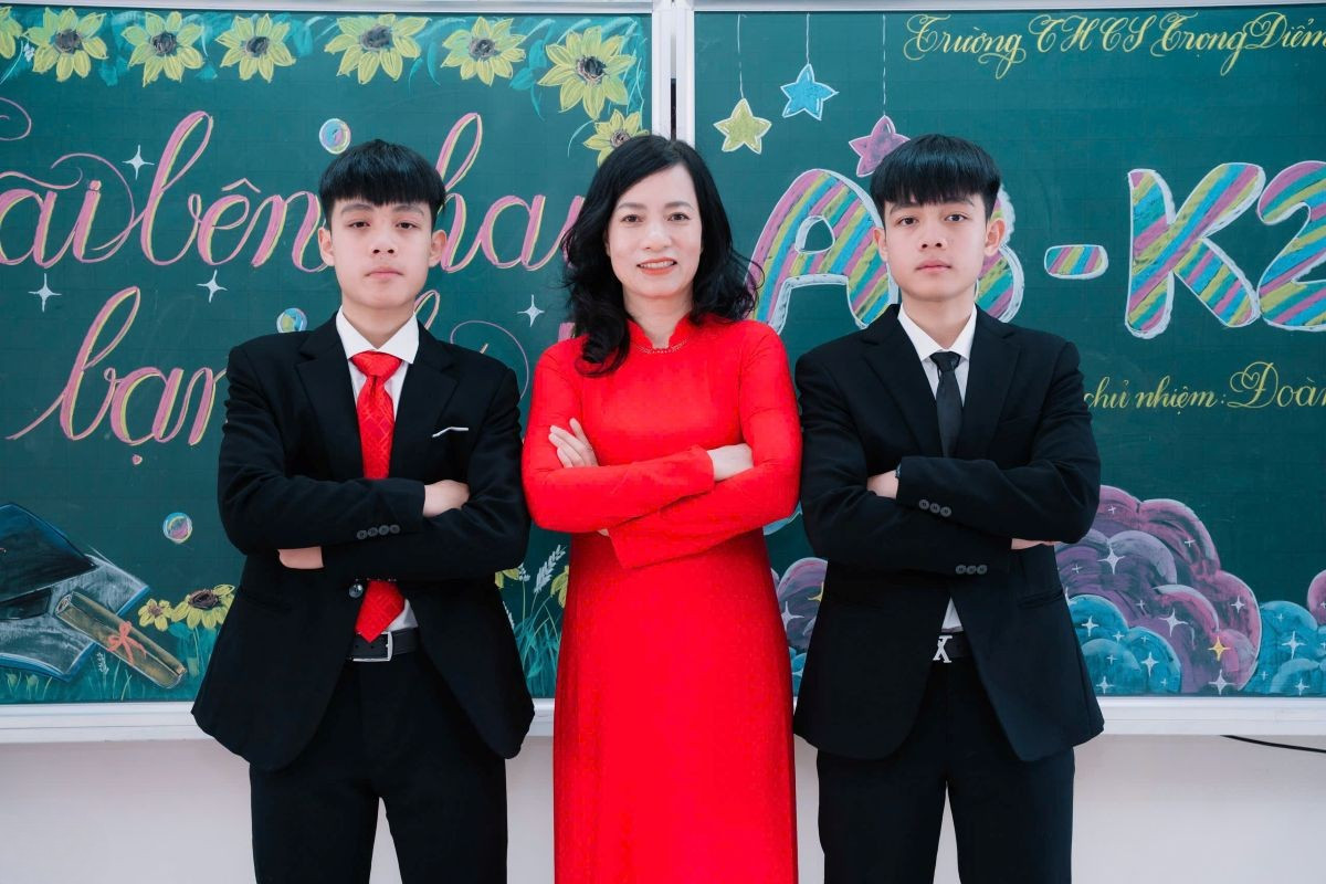 Hai anh em song sinh giành ngôi thủ khoa, á khoa trường chuyên Hạ Long - Ảnh 2. Hai anh em song sinh giành ngôi thủ khoa, á khoa trường chuyên Hạ Long - Ảnh 2.