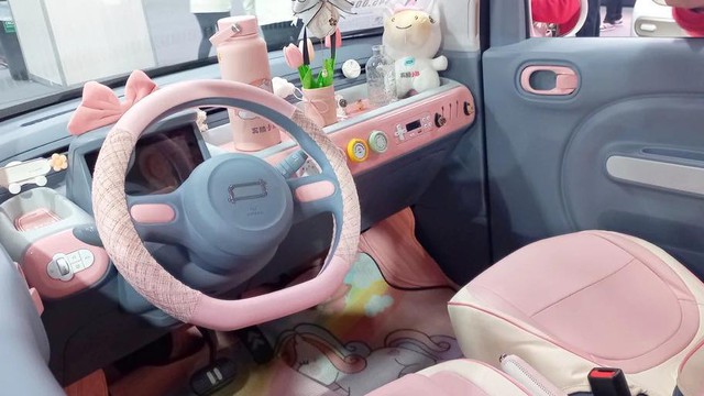 Xe ô tô giá 200 triệu đồng thiết kế xinh đẹp, rẻ hơn cả Kia Morning, Hyundai Grand i10, chỉ ngang SH sắp được bán ở Việt Nam có gì đặc biệt?- Ảnh 3. Xe ô tô giá 200 triệu đồng thiết kế xinh đẹp, rẻ hơn cả Kia Morning, Hyundai Grand i10, chỉ ngang SH sắp được bán ở Việt Nam có gì đặc biệt?- Ảnh 3.