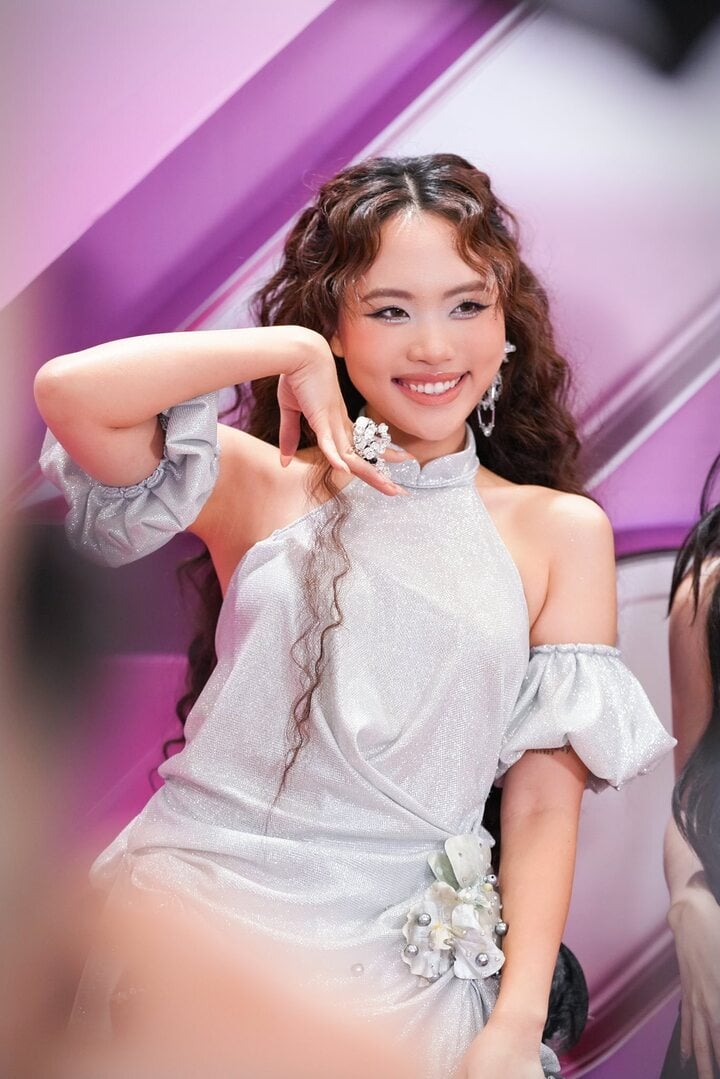 Phương Mỹ Chi có cơ hội vào chung kết tại gameshow Trung Quốc? - Ảnh 2. Phương Mỹ Chi có cơ hội vào chung kết tại gameshow Trung Quốc? - Ảnh 2.