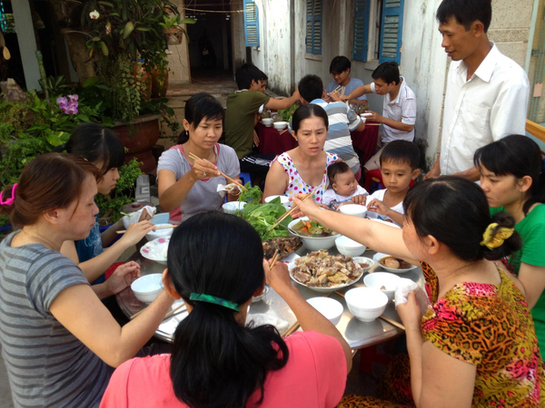 Thờ cúng Tổ tiên tưởng là thói quen nhưng hóa ra là phúc phần hưng thịnh cả một dòng họ, giúp con cháu khỏe mạnh, phước báu gia tăng- Ảnh 5. Thờ cúng Tổ tiên tưởng là thói quen nhưng hóa ra là phúc phần hưng thịnh cả một dòng họ, giúp con cháu khỏe mạnh, phước báu gia tăng- Ảnh 5.