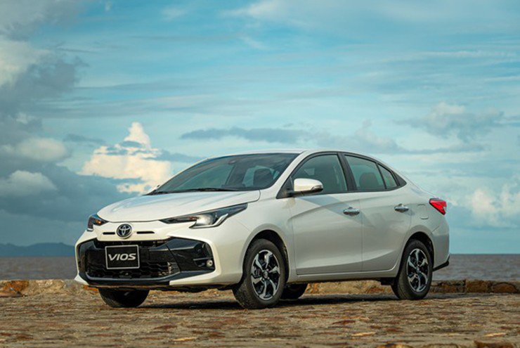 Giá xe ô tô Toyota mới nhất giảm sốc tới 66 triệu đồng, thấp hiếm thấy, Toyota Vios, Yaris Cross rẻ chưa từng có- Ảnh 2. Giá xe ô tô Toyota mới nhất giảm sốc tới 66 triệu đồng, thấp hiếm thấy, Toyota Vios, Yaris Cross rẻ chưa từng có- Ảnh 2.