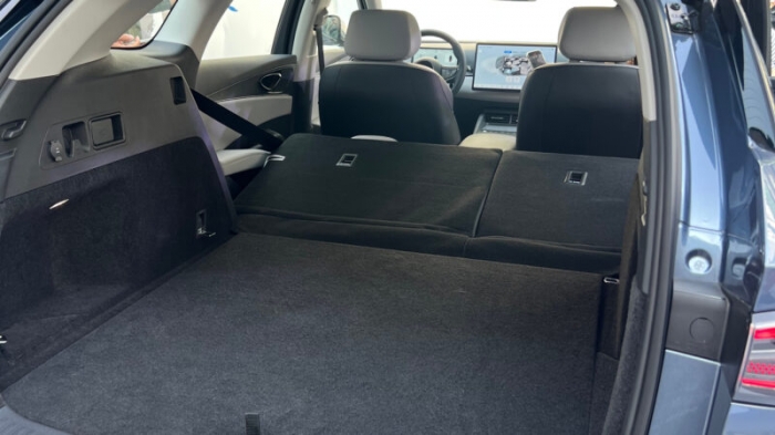 Xe sedan hạng trung giá 485 triệu đồng đẹp sang trọng như Toyota Camry, rẻ hơn Honda Civic, chỉ như Toyota Vios có gì đặc biệt khi ra mắt ở Trung Quốc? - Ảnh 6. Xe sedan hạng trung giá 485 triệu đồng đẹp sang trọng như Toyota Camry, rẻ hơn Honda Civic, chỉ như Toyota Vios có gì đặc biệt khi ra mắt ở Trung Quốc? - Ảnh 6.