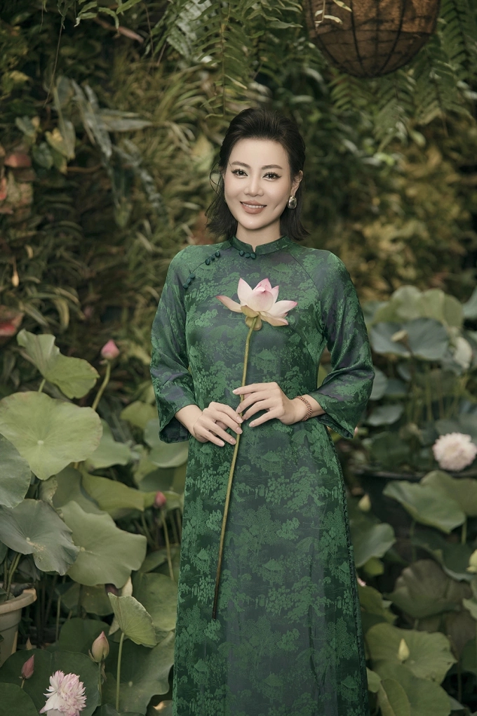 Hoa hậu Ngọc Hân rạng rỡ ở tháng thứ 7 thai kỳ, nhan sắc mẹ bầu gây sốt - Ảnh 5. Hoa hậu Ngọc Hân rạng rỡ ở tháng thứ 7 thai kỳ, nhan sắc mẹ bầu gây sốt - Ảnh 5.