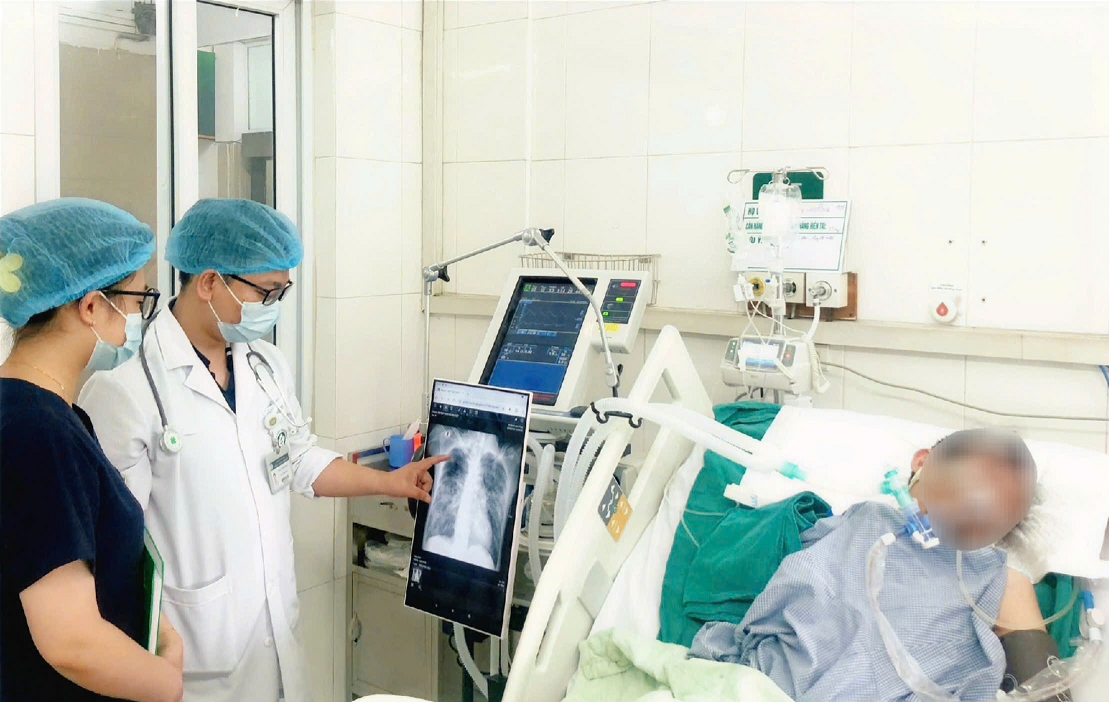 Chỉ sau vài ngày bị sốt, người đàn ông 35 tuổi rơi vào nguy kịch do căn bệnh hay gặp ở trẻ nhỏ - Ảnh 1.