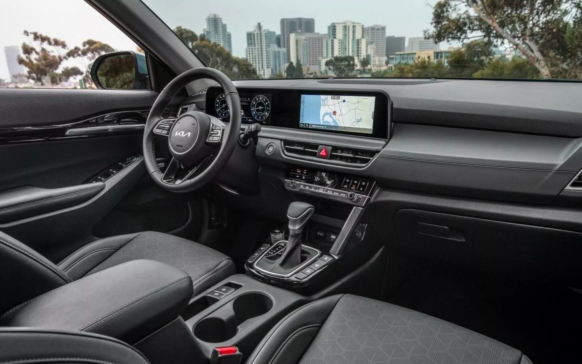 Xe gầm cao SUV hạng B giá 380 triệu đồng đẹp long lanh sánh ngang Kia Seltos, Honda HR-V, rẻ như Kia Morning, Grand i10 có gì đặc biệt khi ra mắt ở Philippines?- Ảnh 1. Xe gầm cao SUV hạng B KIA Seltos giá 280 triệu đồng xịn ngang Hyundai Creta, rẻ như Kia Morning, Hyundai Grand i10 ở Trung Quốc có gì khác biệt so với Việt Nam và Mỹ?