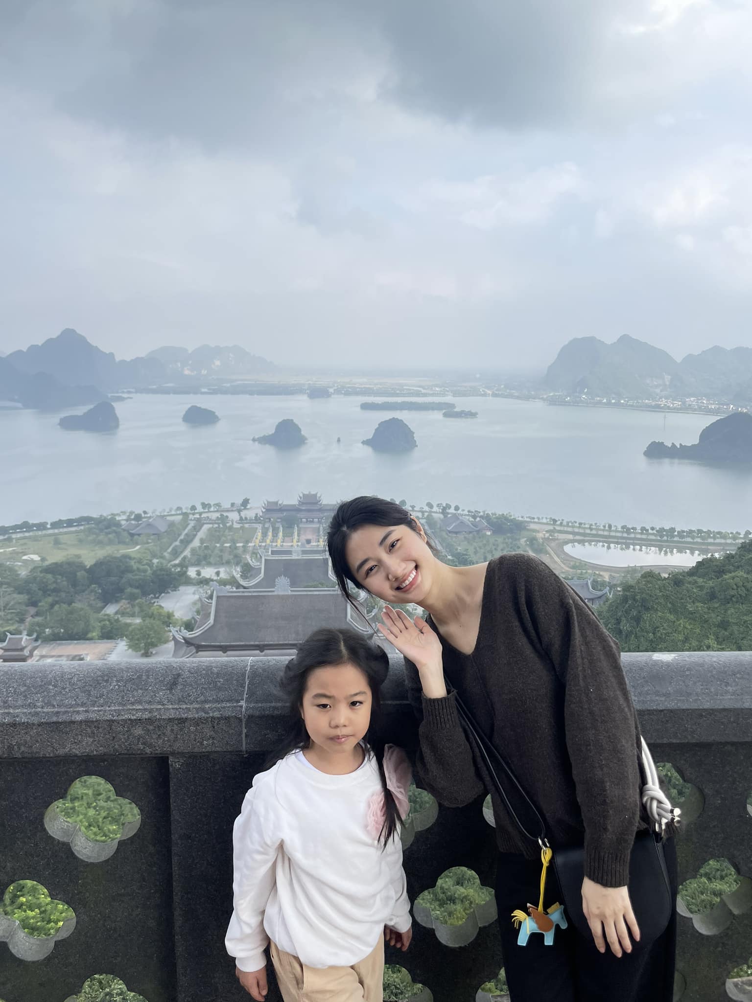 Hoa hậu quê Hải Phòng giành vương miện lúc tròn 20 tuổi, ngay lập tức có tin đồn yêu đại gia, giờ ở đâu? - Ảnh 7.