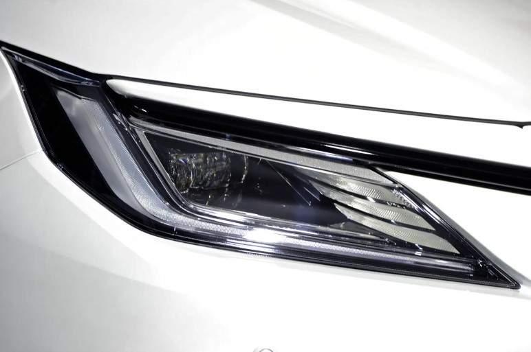 Chi tiết xe sedan hạng B Toyota Vios bản hybrid đẹp vượt trội, trang bị sánh ngang Honda City, Hyundai Accent sẽ có giá bao nhiêu khi ra mắt ở Thái Lan?- Ảnh 4. Chi tiết xe sedan hạng B Toyota Vios bản hybrid đẹp vượt trội, trang bị sánh ngang Honda City, Hyundai Accent sẽ có giá bao nhiêu khi ra mắt ở Thái Lan?- Ảnh 4.